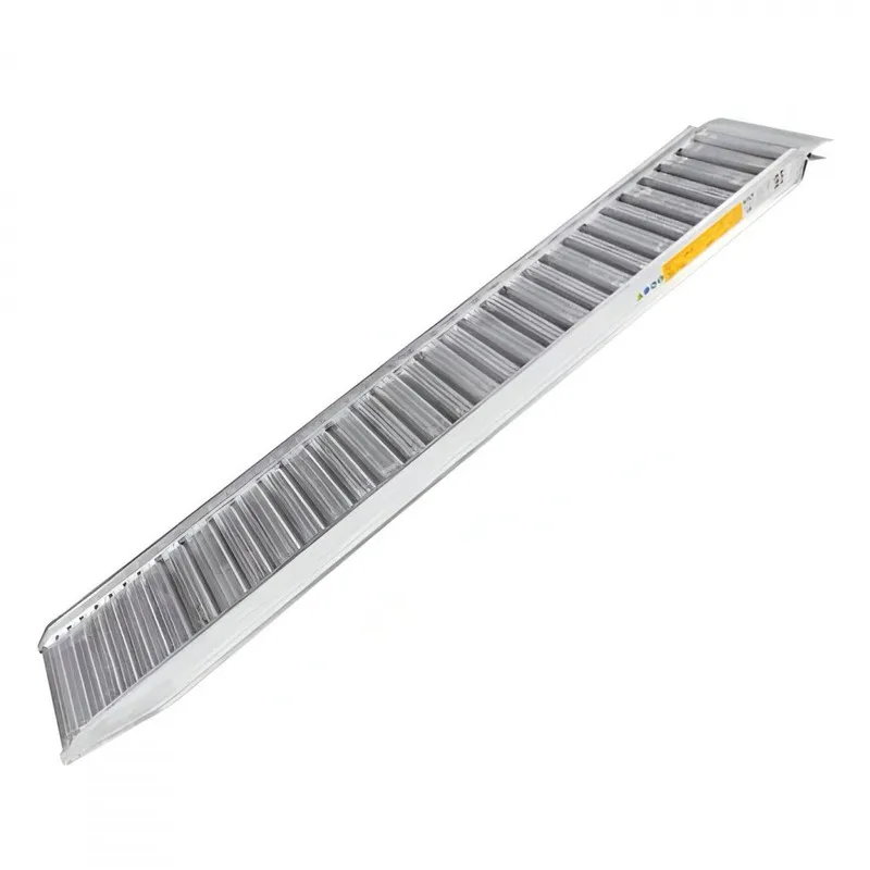 148.50 Rampas de carga en aluminio para rueda y oruga de goma | 5000 mm