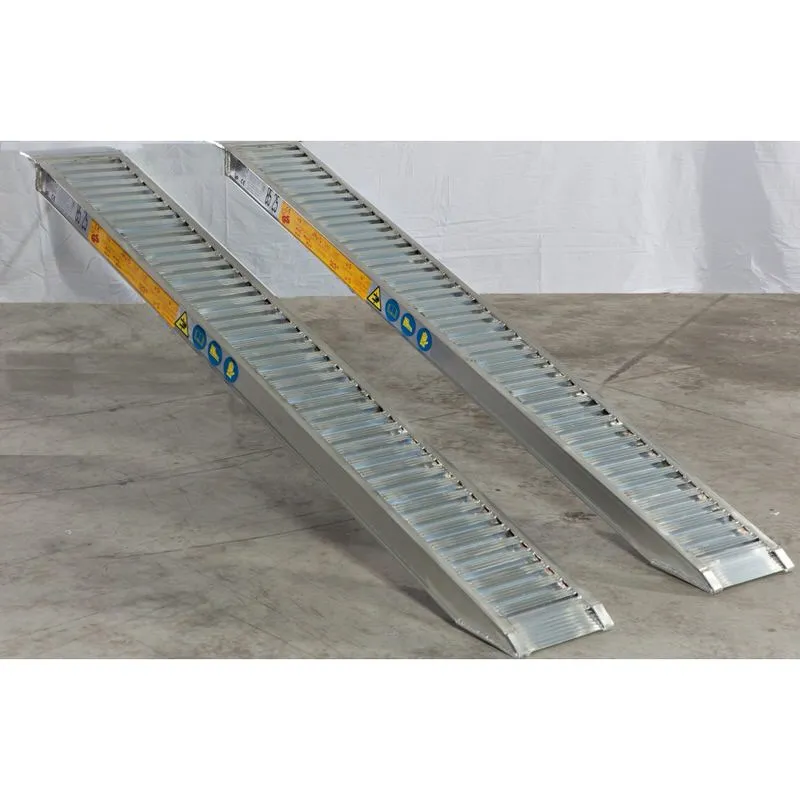 148.50 Rampas de carga en aluminio para rueda y oruga de goma | 5000 mm