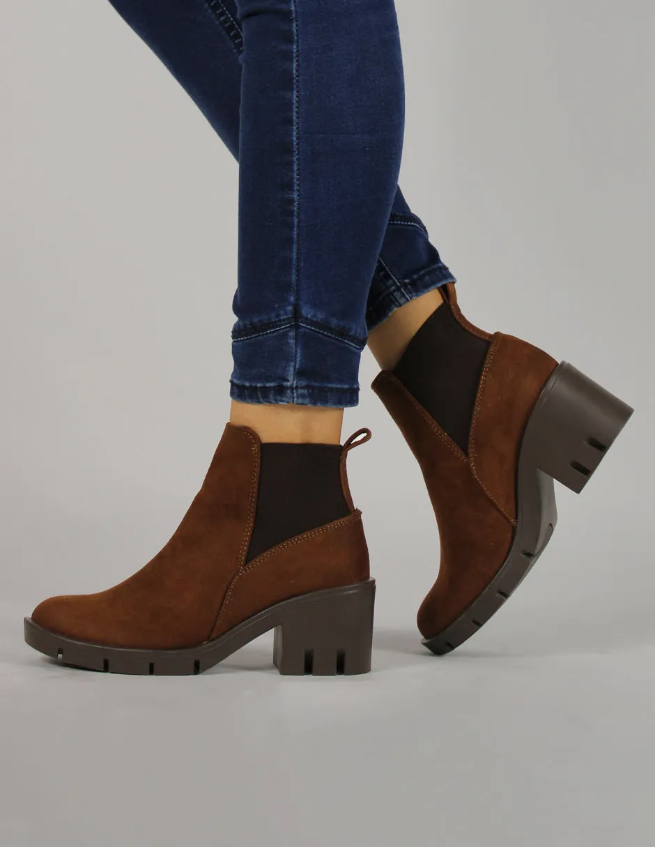 Botín con tacón Exterior Piel sintética Color Café Para Mujer De RBCOLLECTION