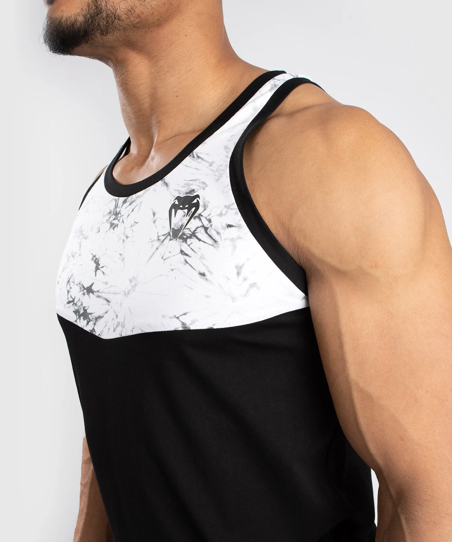 CAMISETA SIN MANGAS VENUM LASER  NEGRO/MáRMOL