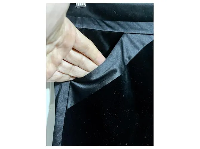 Diane Von Furstenberg DvF Louis pantalones capri de terciopelo, Nuestro tamaño 6 Negro 
