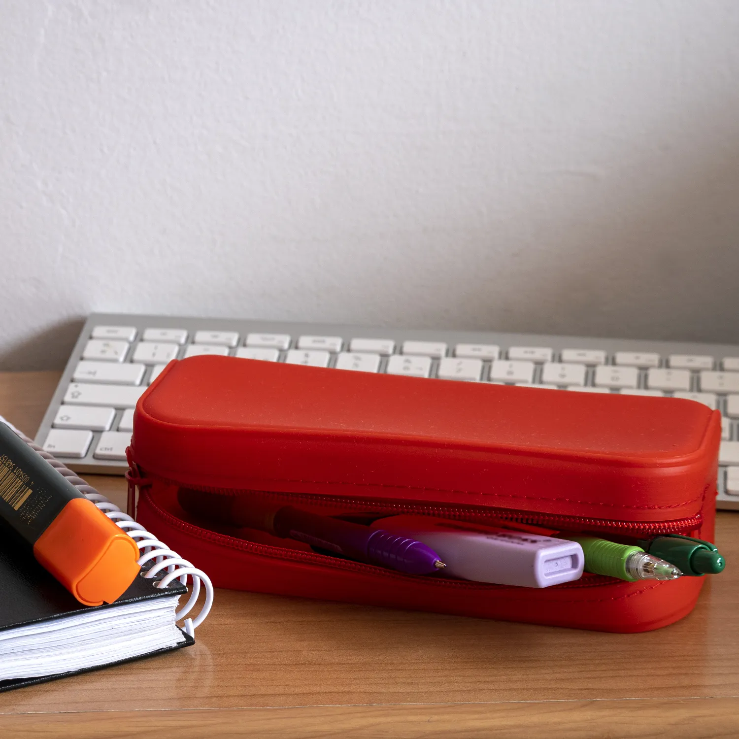 Estuche Silicona  Rojo