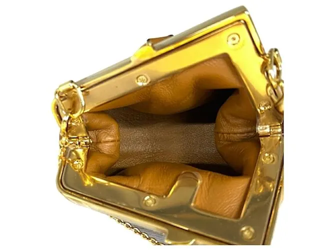 Fendi 7AS051 Primer Pouch en cuero marrón Castaño 