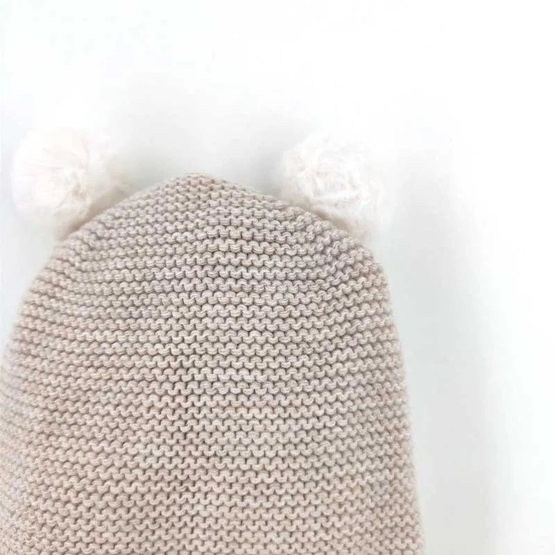 Gorro bebé angora con pompones Paz Rodriguez