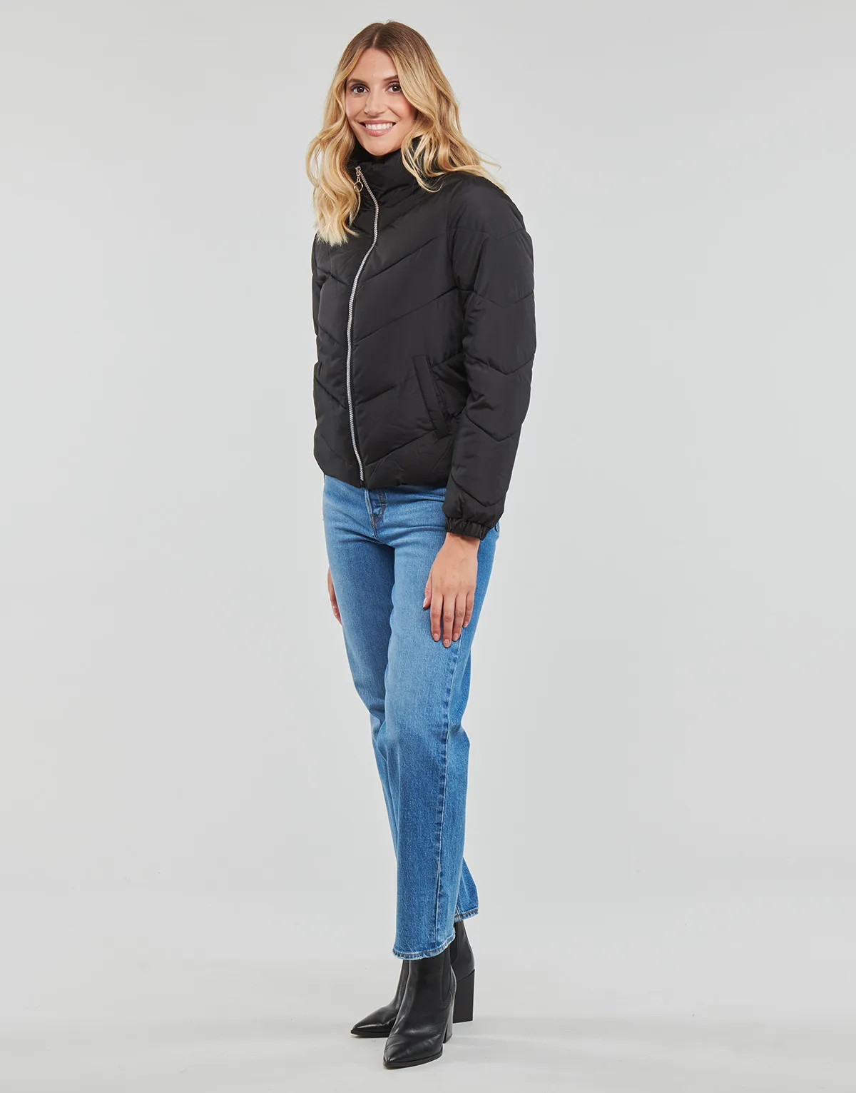 JDYFINNO SHORT PADDED JACKET OTW HAB
