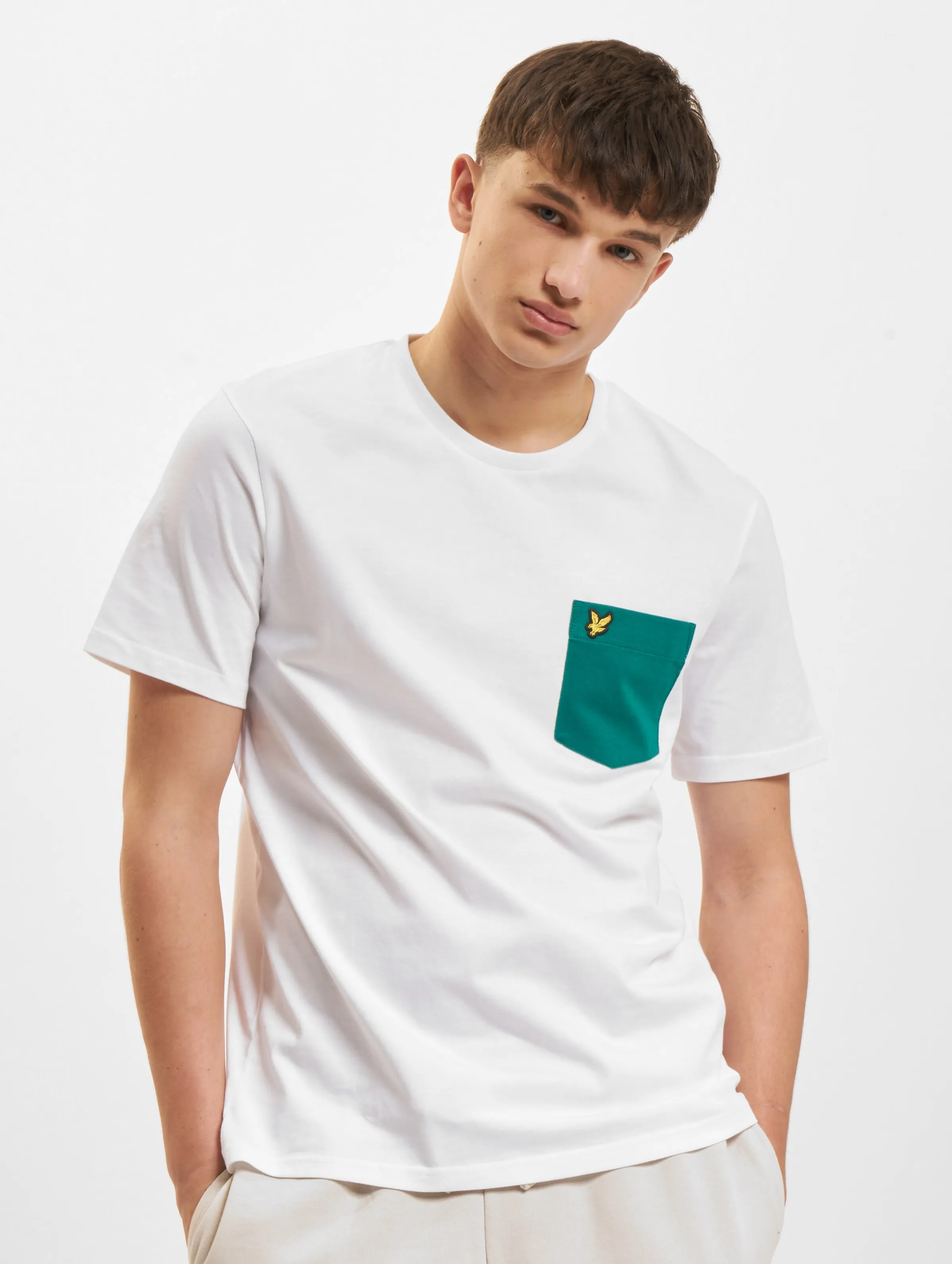 Lyle & Scott Contrast Pocket