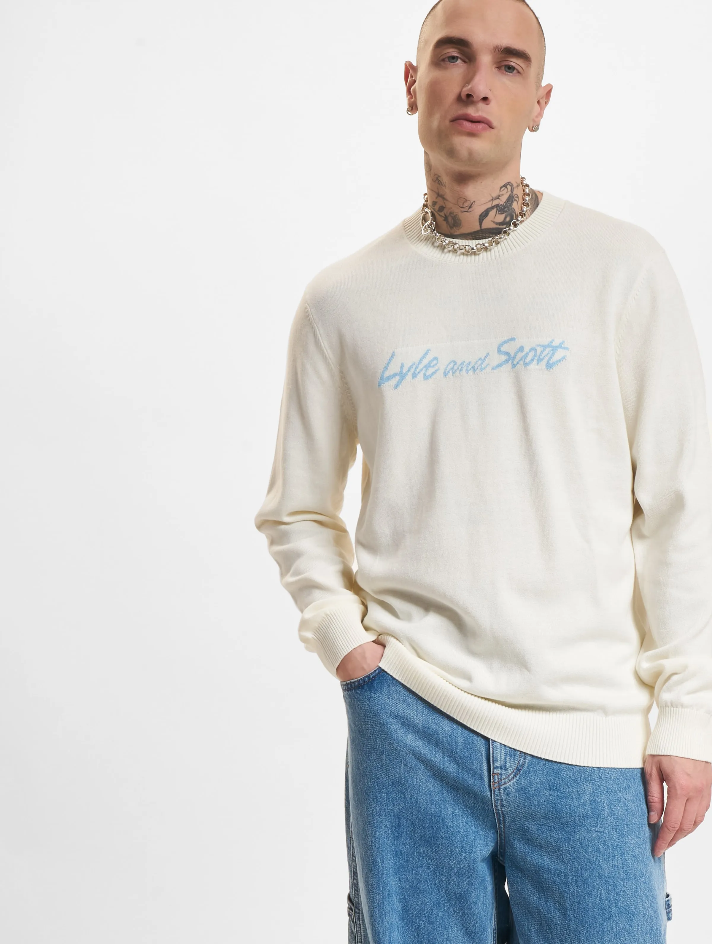 Lyle & Scott Logo Intarsia