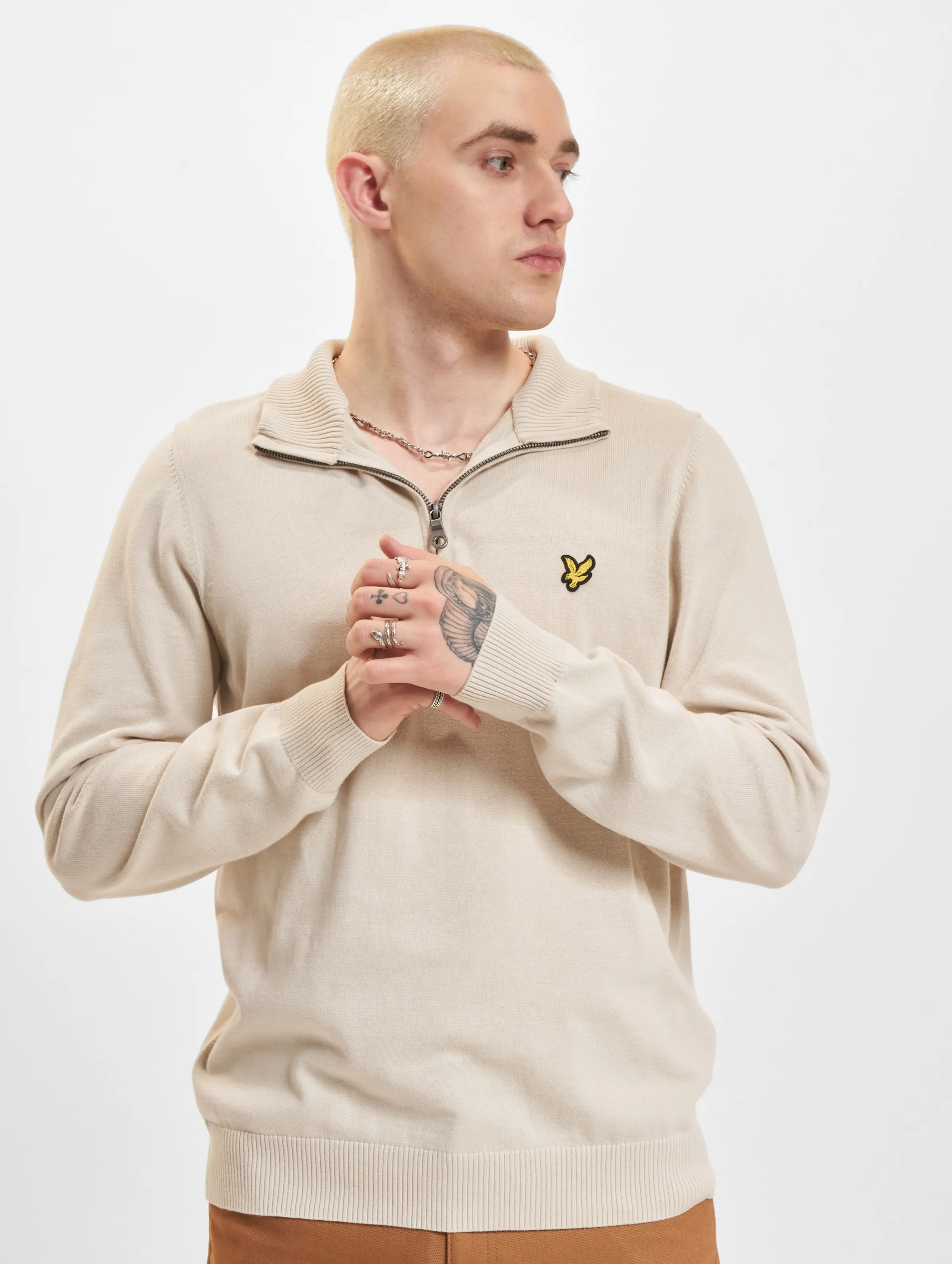 Lyle & Scott Quarter