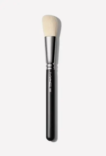 MAC COSMETICS Brocha 168S Large Angled Contour