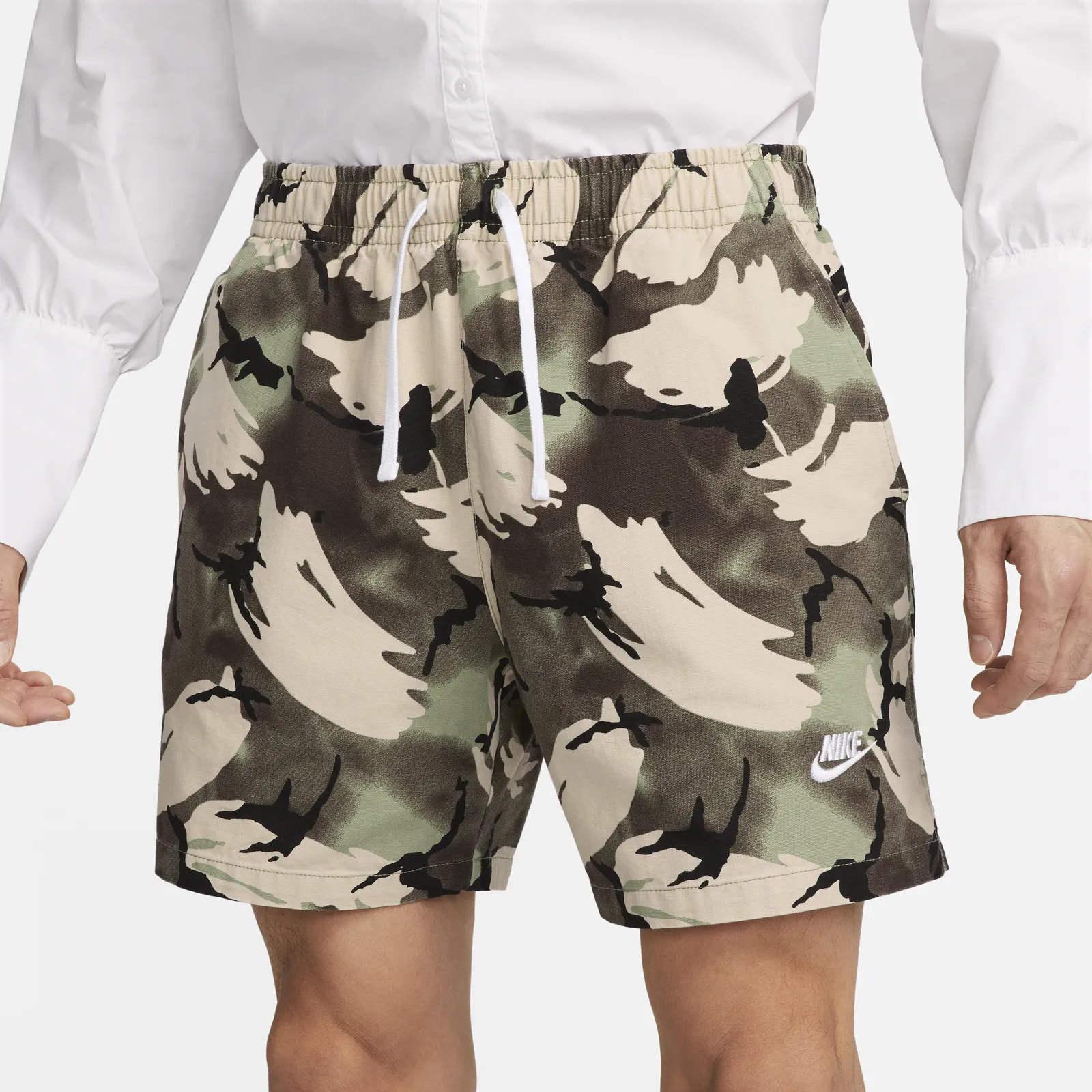 Nike Club Woven Flow Shorts