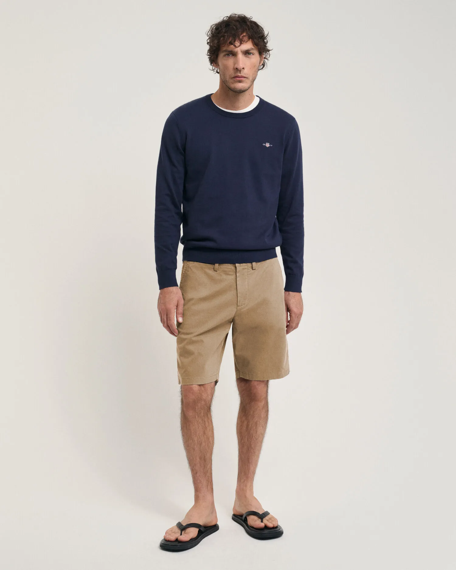 Pantalones chinos cortos Seasonal Essential Regular Fit Archive Shield