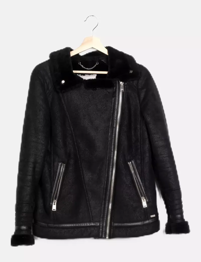 Pull&Bear Chaqueta negra