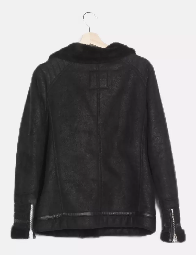 Pull&Bear Chaqueta negra
