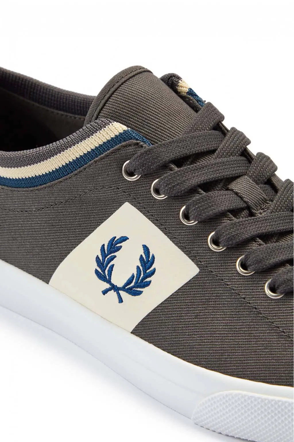 Sneakers Fred Perry b7106 m35