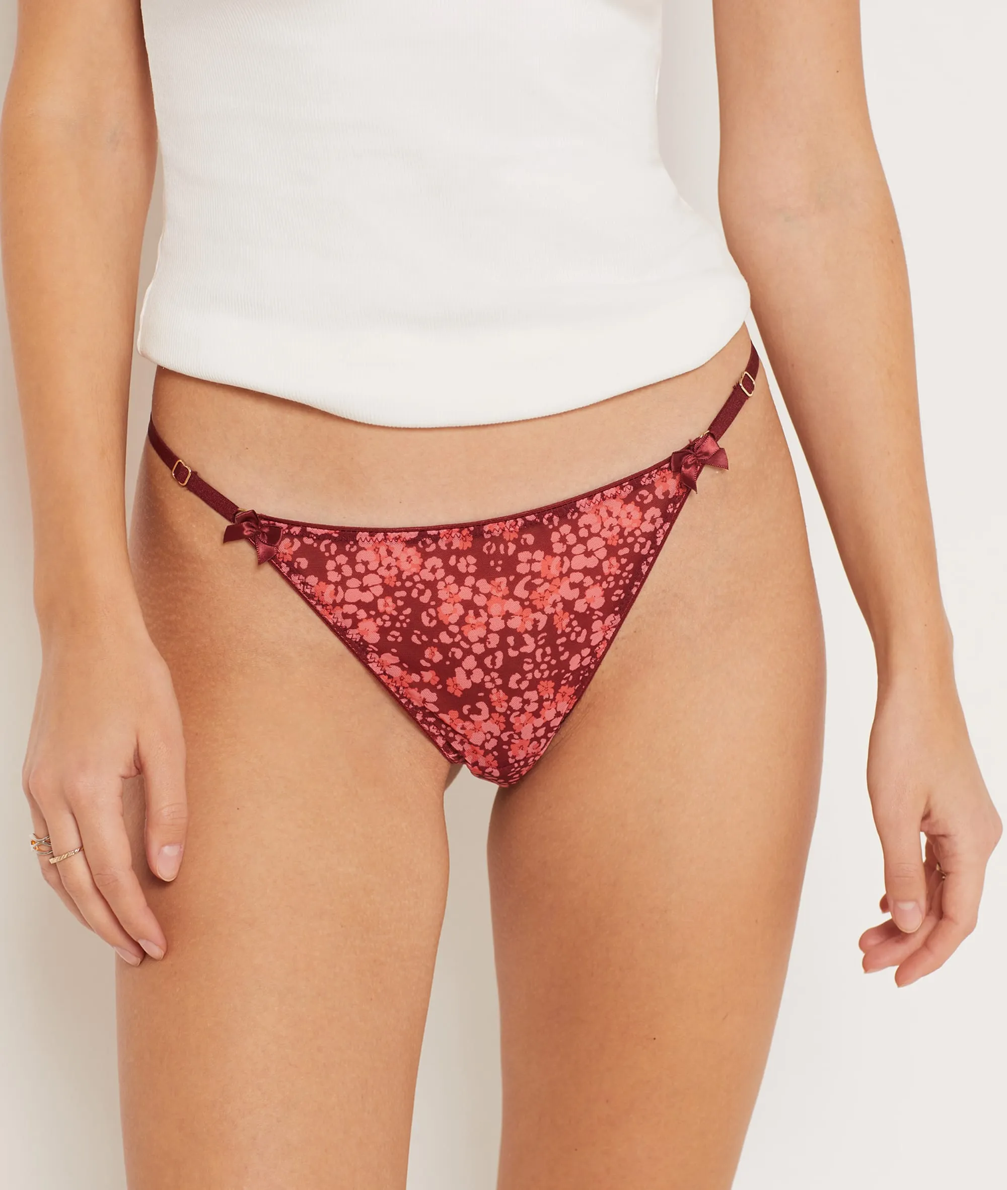 TANGA DE TIRA TUL FLORAL FOLIE S24 IMP FD BRIQUE  ETAM