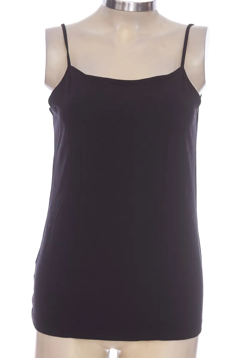 TOP / CAMISETA COLOR NEGRO  SAKS FIFTH AVENUE