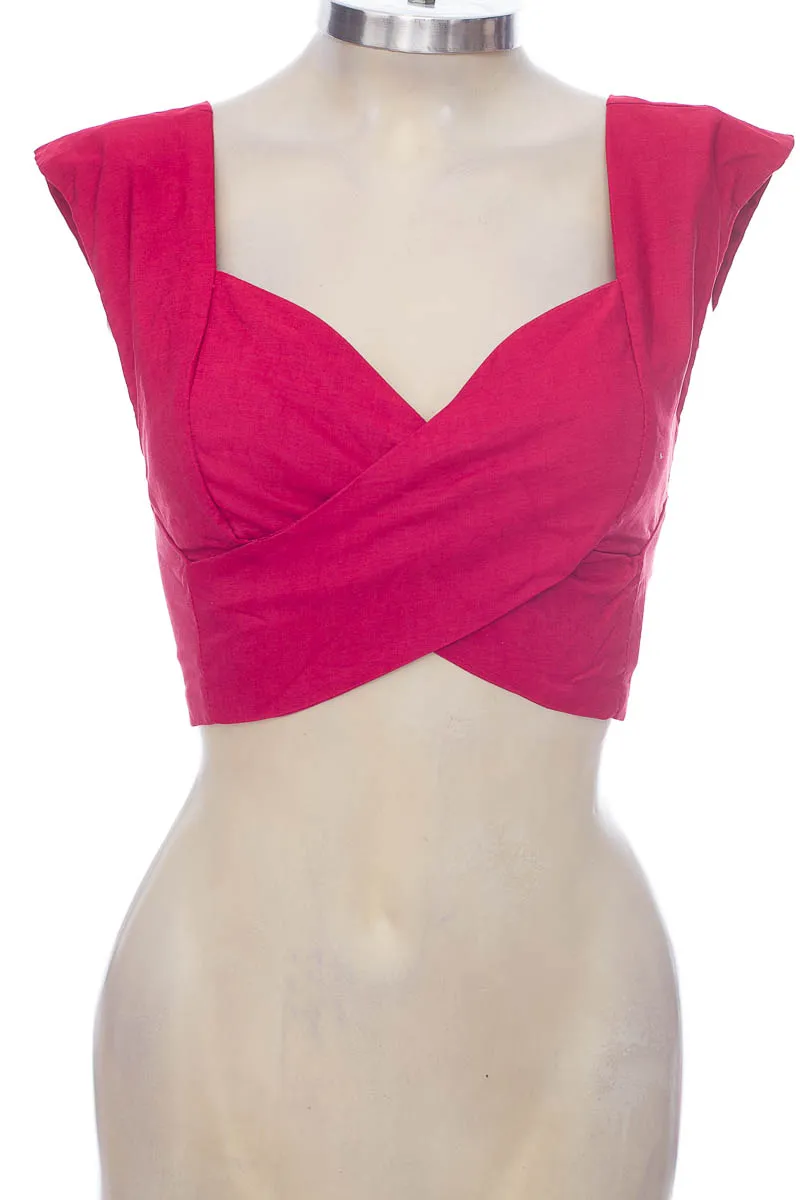TOP / CAMISETA COLOR VINOTINTO  ESPECIA