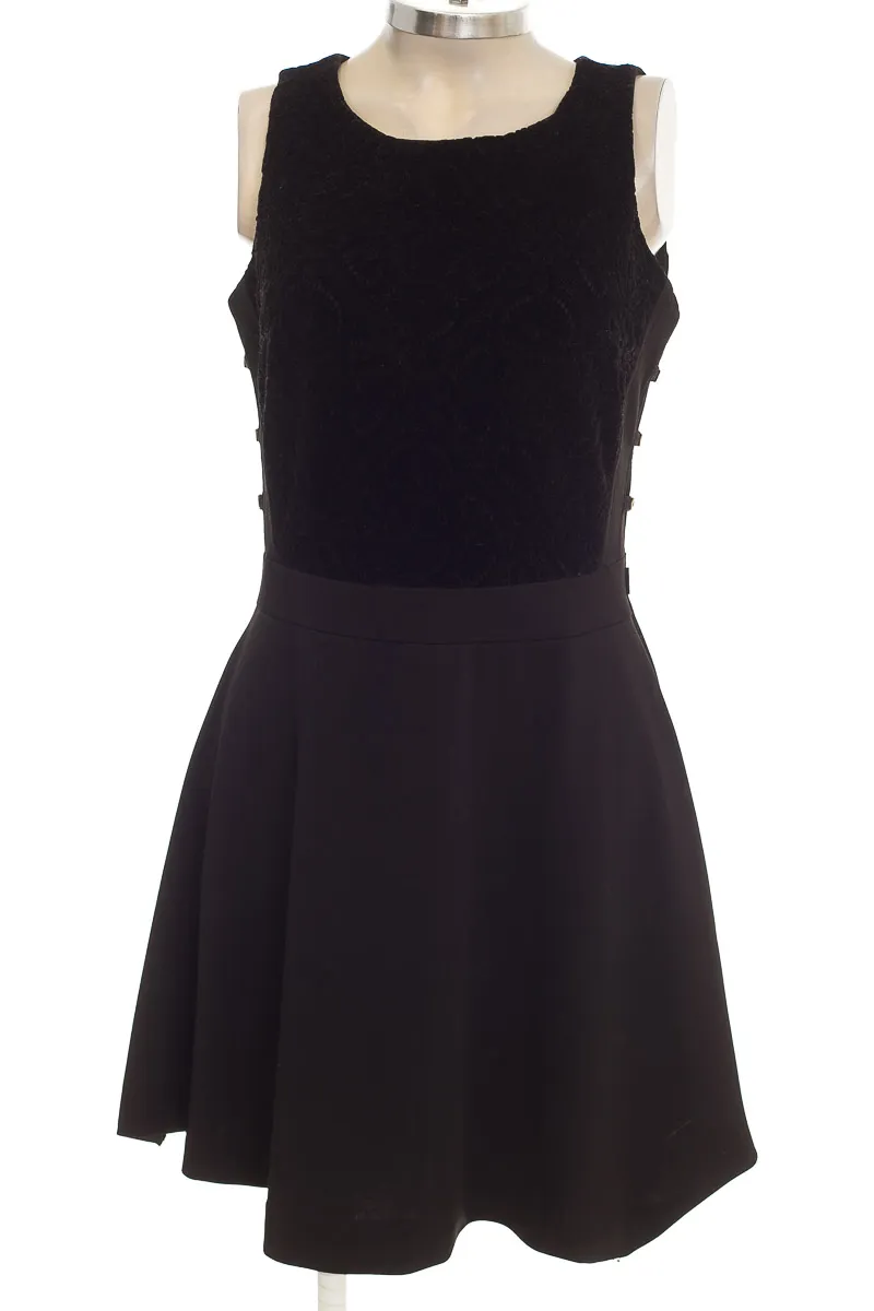 VESTIDO / ENTERIZO COLOR NEGRO  ZATY