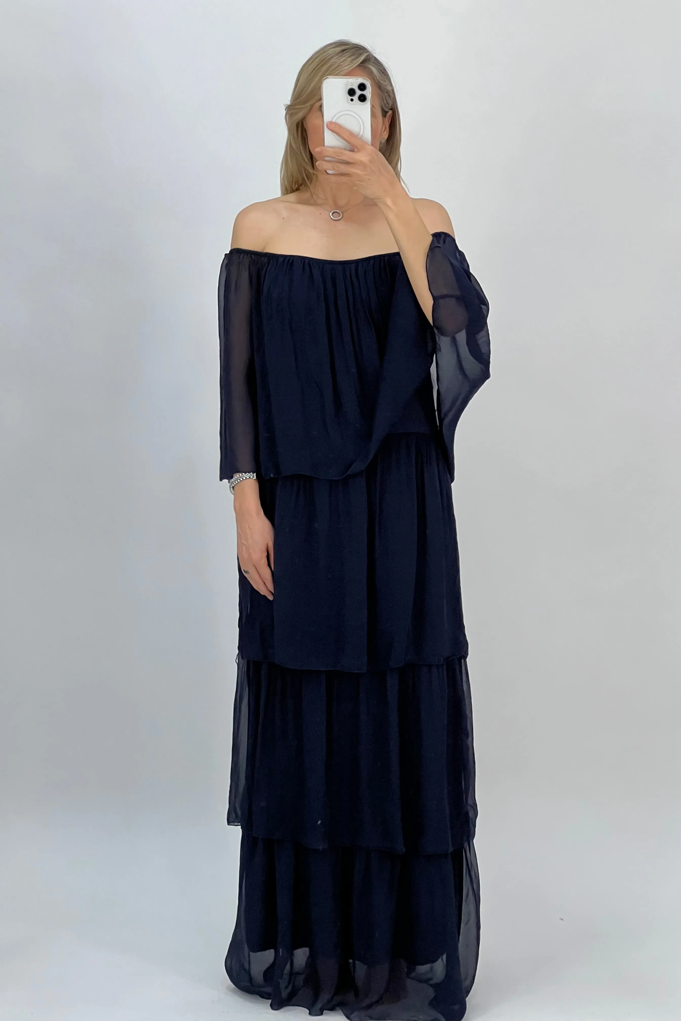 VESTIDO CAPAS SEDA